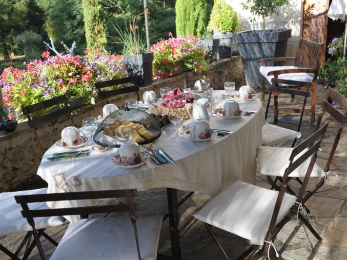 فندق Moulin Rouhaud Montboyer المظهر الخارجي الصورة