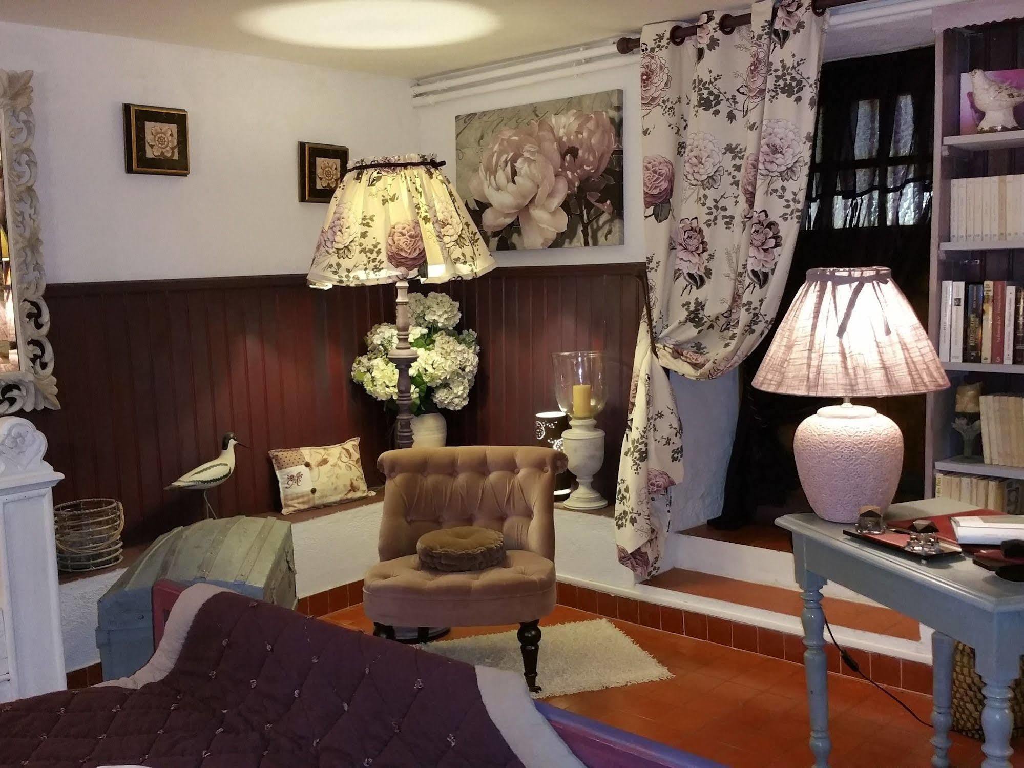 فندق Moulin Rouhaud Montboyer المظهر الخارجي الصورة